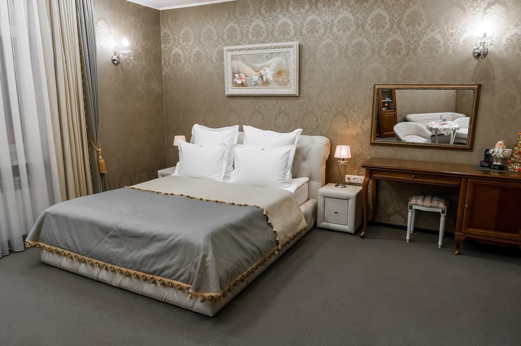 Park Hotel Zamkovy Homel Zewnętrze zdjęcie