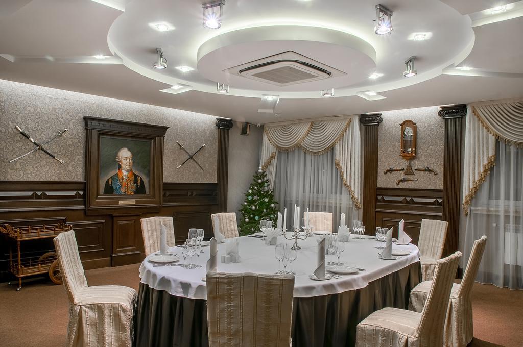 Park Hotel Zamkovy Homel Zewnętrze zdjęcie